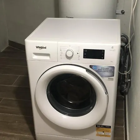 A Casa De Abaixo * Cuntis