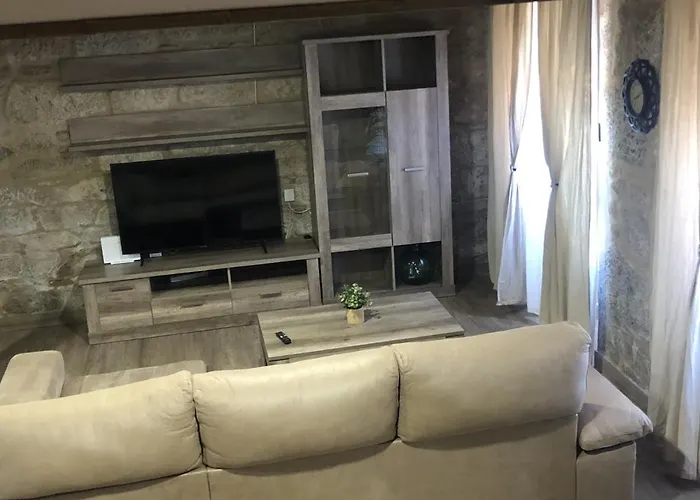 A Casa De Abaixo بيت للعطل