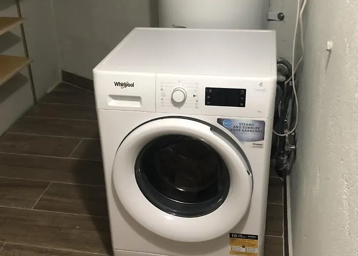 A Casa De Abaixo * Cuntis